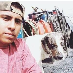 Meet your Posher, Héctor